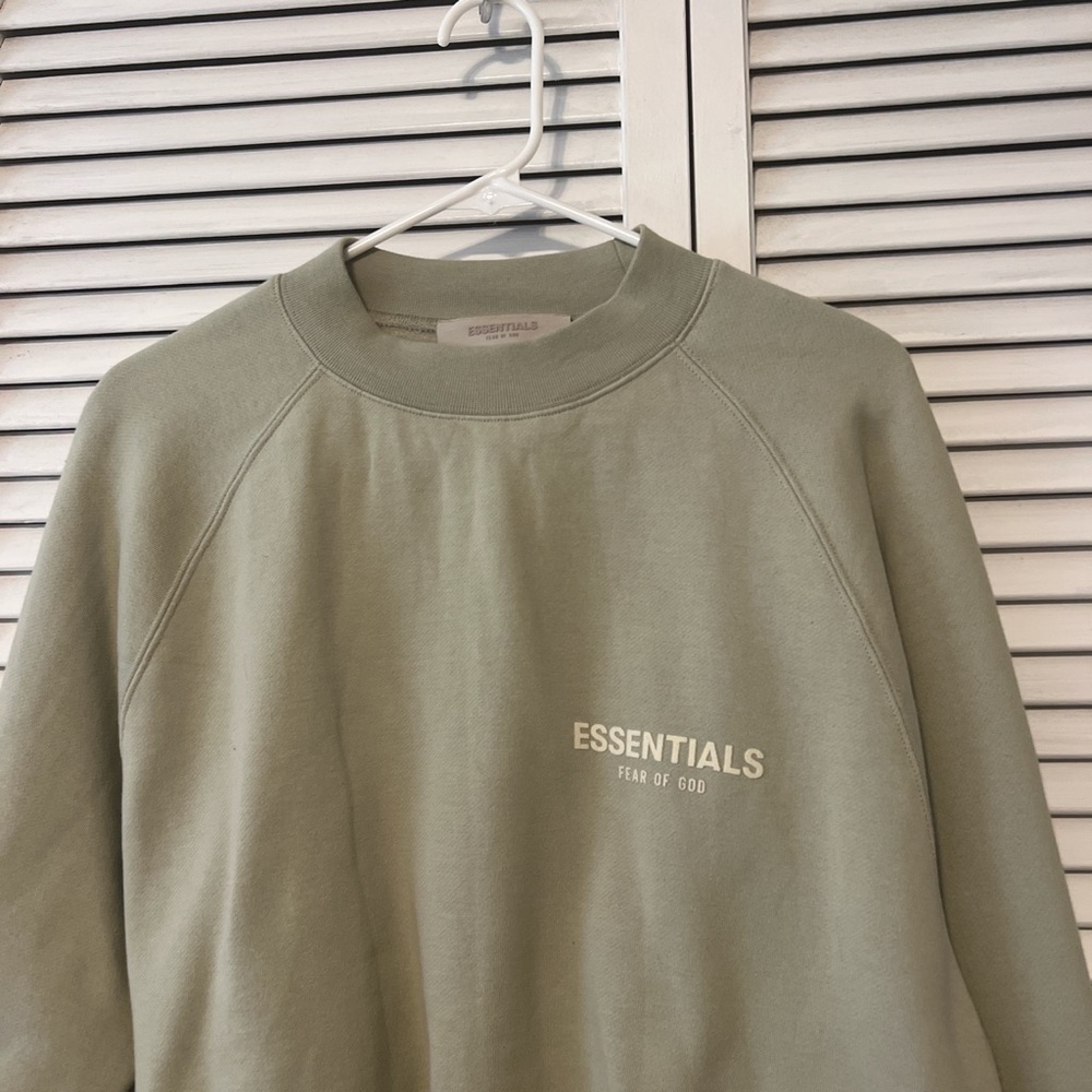 Essentials Green Fleece Raglan Sweatshirt